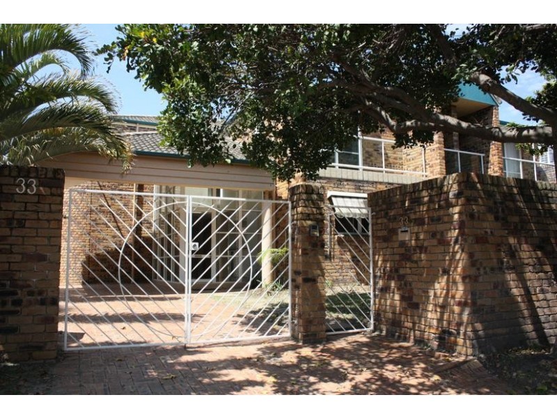 33 River Drive, Surfers Paradise QLD 4217