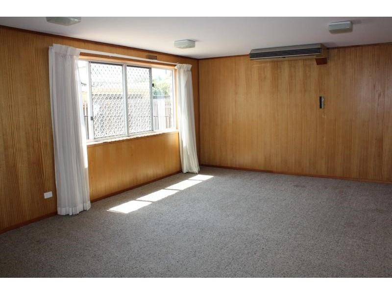 33 River Drive, Surfers Paradise QLD 4217