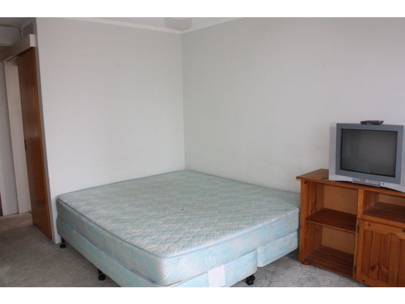 3 Old Burleigh Road, Surfers Paradise QLD 4217