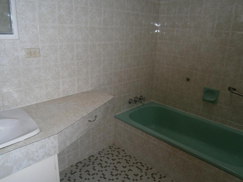 Anembo Street, Chevron Island QLD 4217