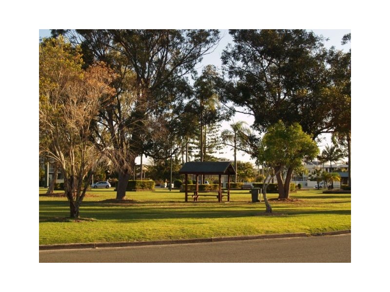 Anembo Street, Chevron Island QLD 4217