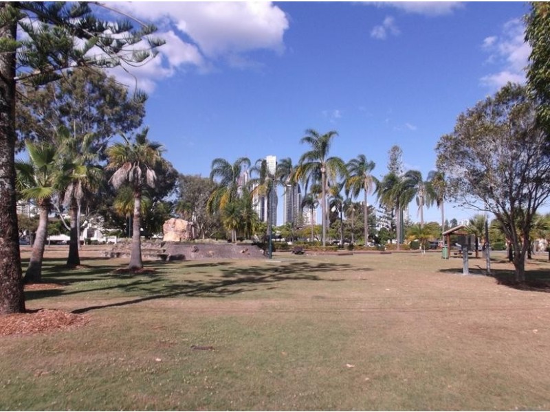 Anembo Street, Chevron Island QLD 4217