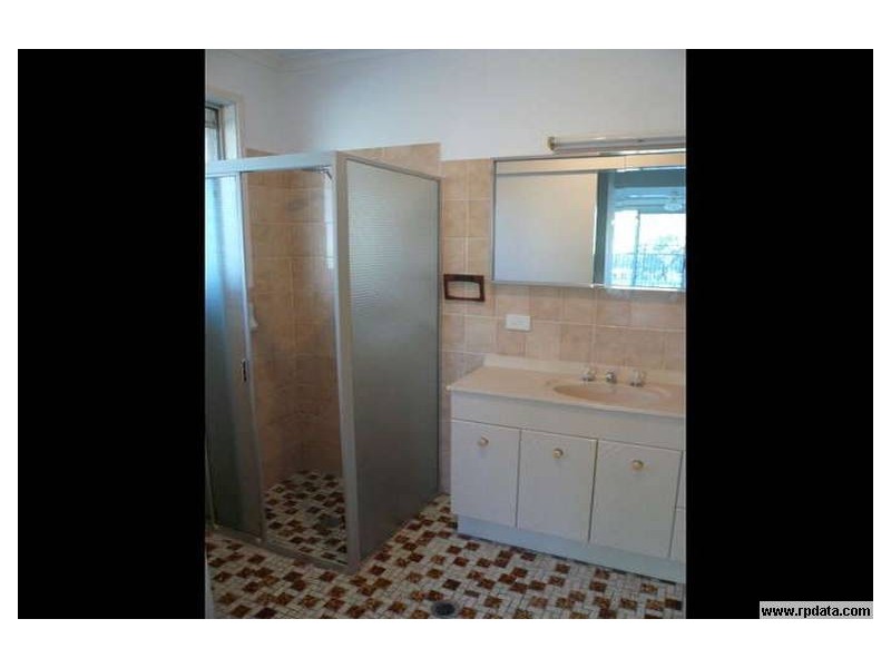 96 Regatta Parade, Southport QLD 4215