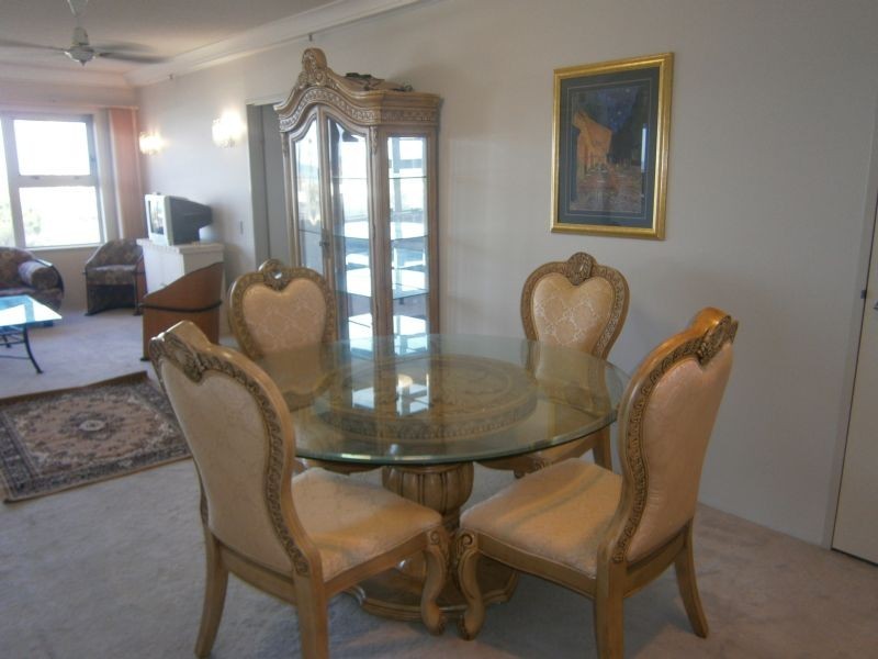 19 Commodore Drive ‘Grand Mariner’, Surfers Paradise QLD 4217