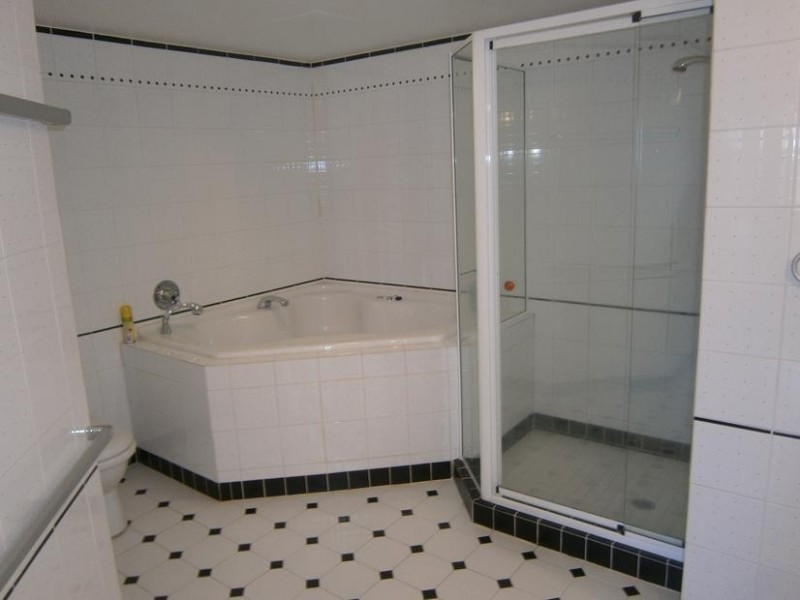 19 Commodore Drive ‘Grand Mariner’, Surfers Paradise QLD 4217