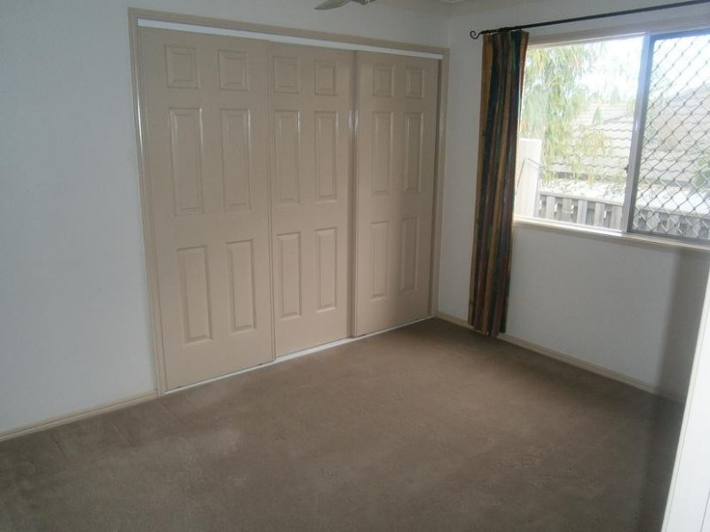 12 Equador Court, Pacific Pines QLD 4211