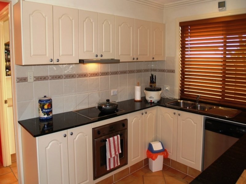 3 Wallaby Place, Sorrento QLD 4217