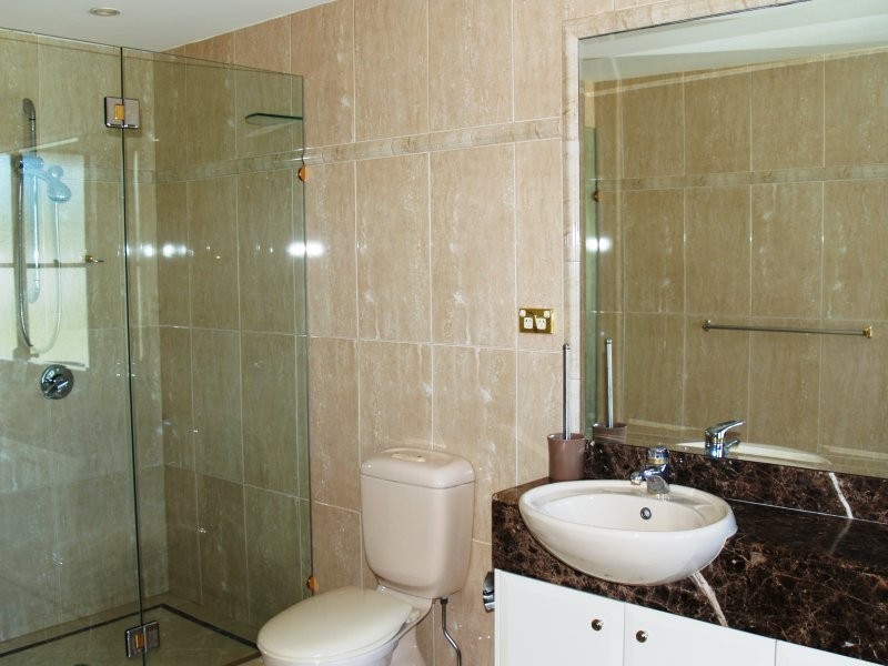 25 Rankin Parade, Main Beach QLD 4217