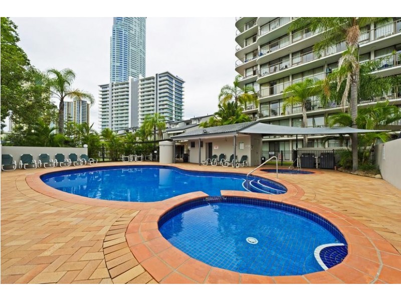 43 Enderley Avenue, Surfers Paradise QLD 4217
