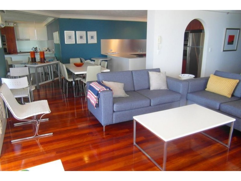 30B Aegean 30 Laycock Street, Surfers Paradise QLD 4217