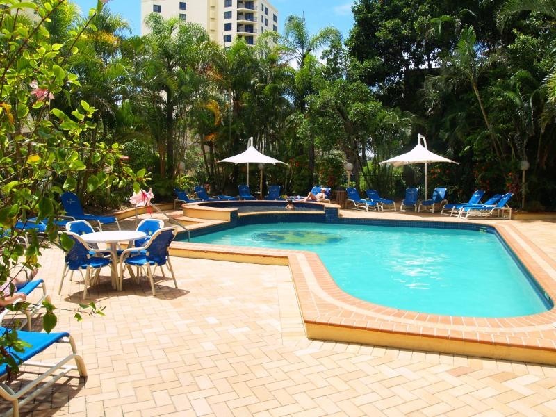 30B Aegean 30 Laycock Street, Surfers Paradise QLD 4217