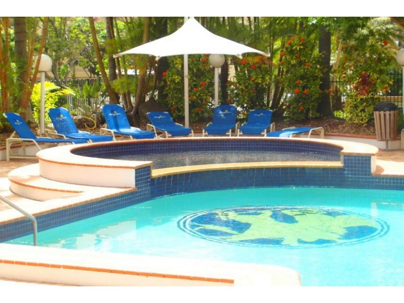 30B Aegean 30 Laycock Street, Surfers Paradise QLD 4217