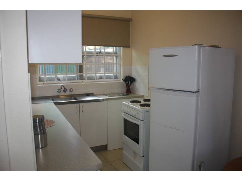 42 Peninsular Drive ‘White lea Lodge’, Surfers Paradise QLD 4217