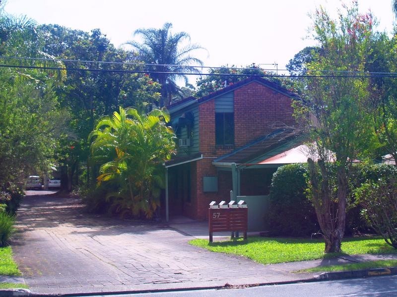 57 Benowa Road, Southport QLD 4215