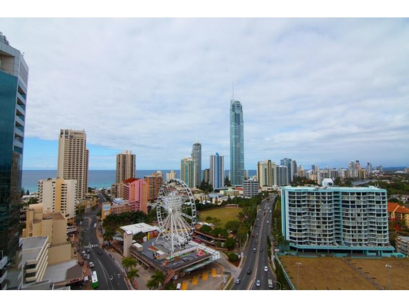 4 Wahroonga Place ‘Avalon’, Surfers Paradise QLD 4217