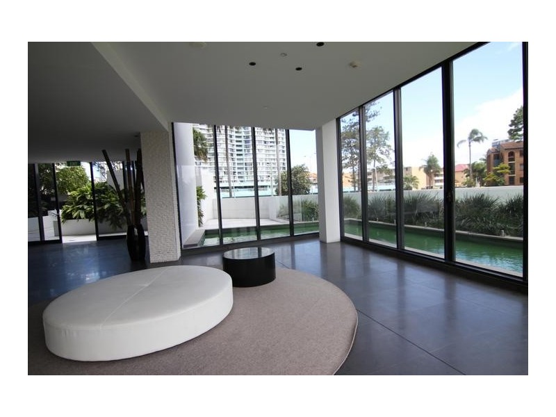 4 Wahroonga Place ‘Avalon’, Surfers Paradise QLD 4217