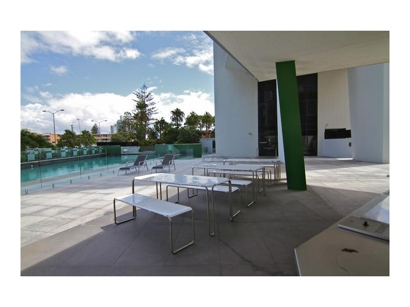 4 Wahroonga Place ‘Avalon’, Surfers Paradise QLD 4217