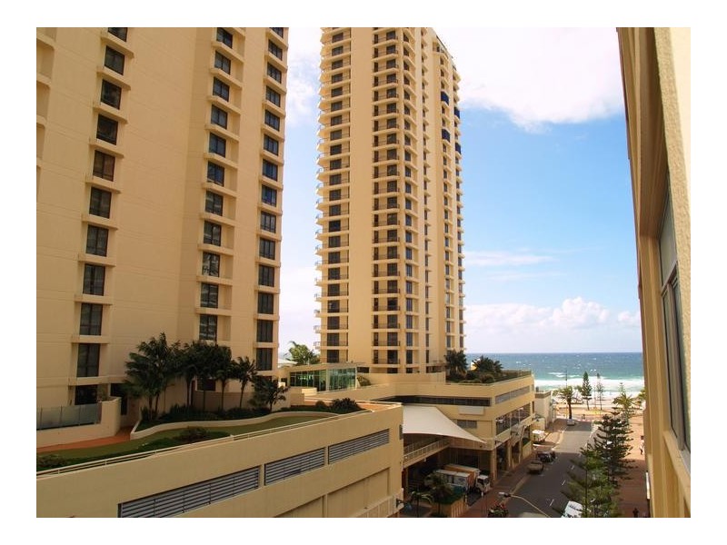 34 Hanlan Street ‘Kinkabool’, Surfers Paradise QLD 4217