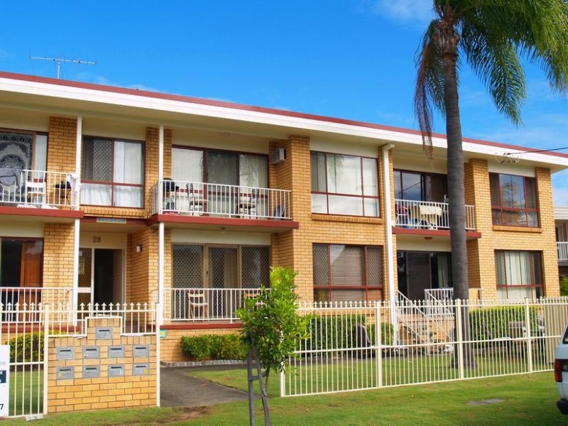 28 Sunrise Boulevard, Surfers Paradise QLD 4217