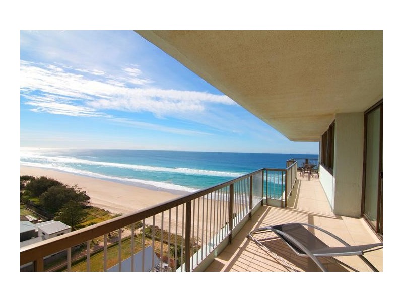 ‘Hibiscus’ Penthouse 3555 Main Beach Parade, Main Beach QLD 4217