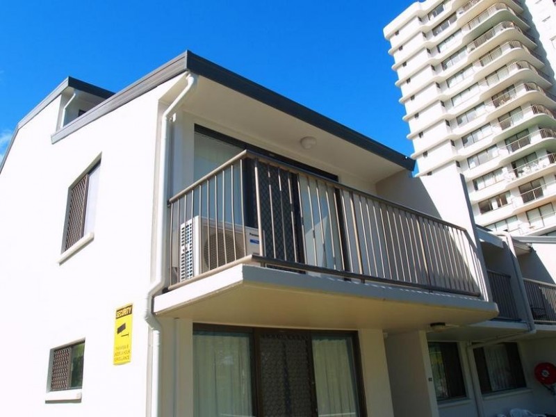 43 Enderley Avenue ‘Anacapri’, Surfers Paradise QLD 4217