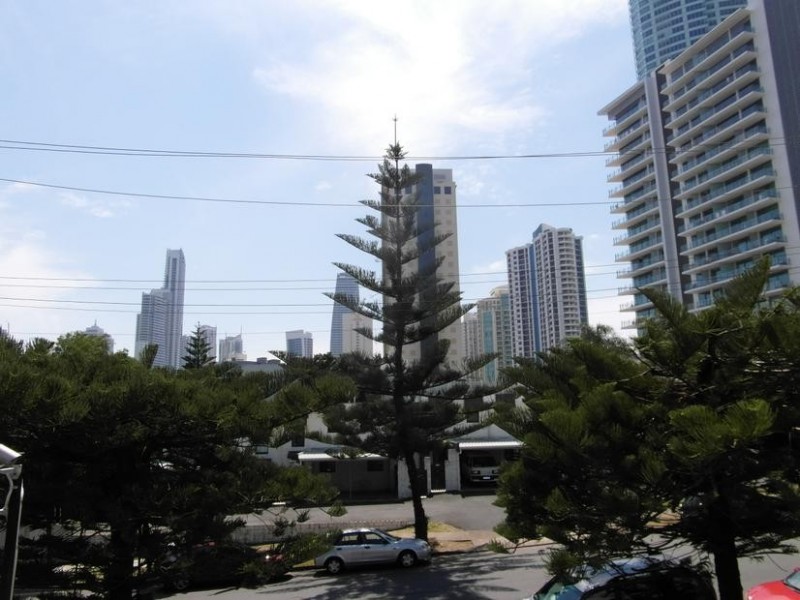 43 Enderley Avenue ‘Anacapri’, Surfers Paradise QLD 4217