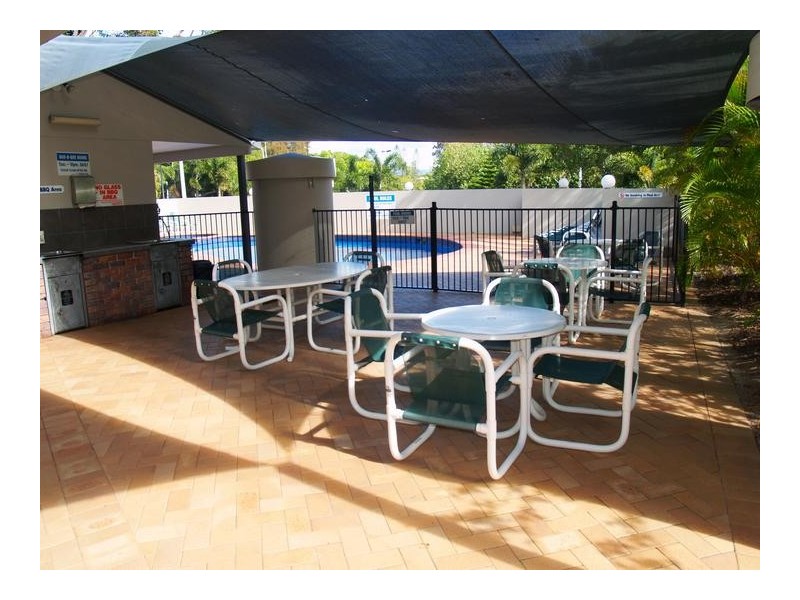 43 Enderley Avenue ‘Anacapri’, Surfers Paradise QLD 4217