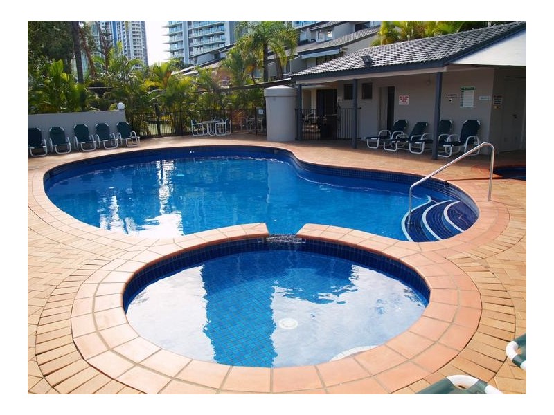 43 Enderley Avenue ‘Anacapri’, Surfers Paradise QLD 4217