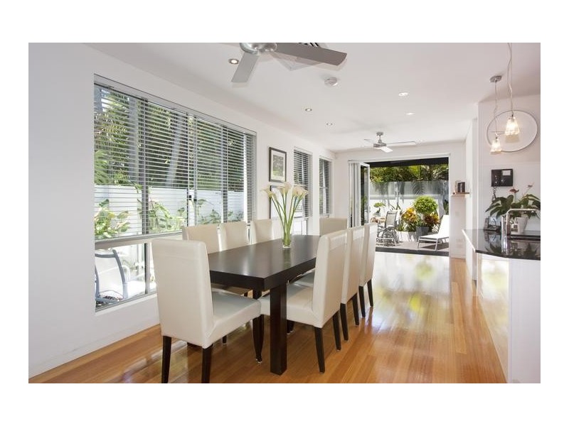 7B Paradise Place, Surfers Paradise QLD 4217