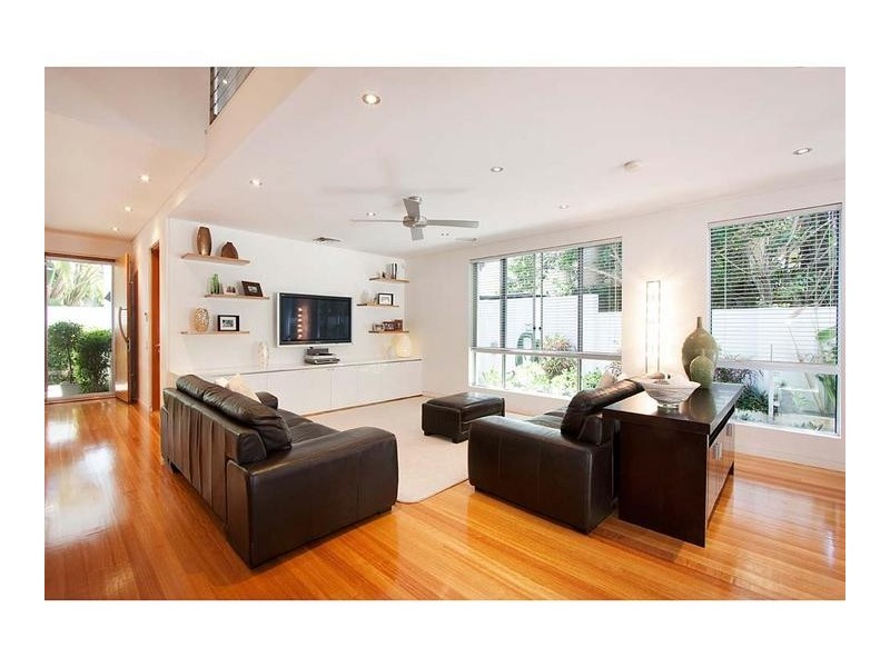 7B Paradise Place, Surfers Paradise QLD 4217