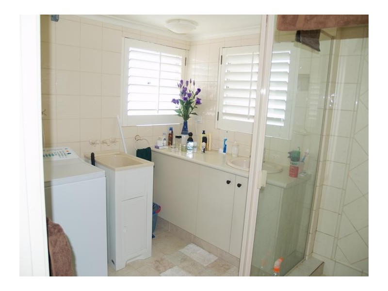 10 Sunrise Boulevard ‘Sunrise Chalet’, Surfers Paradise QLD 4217