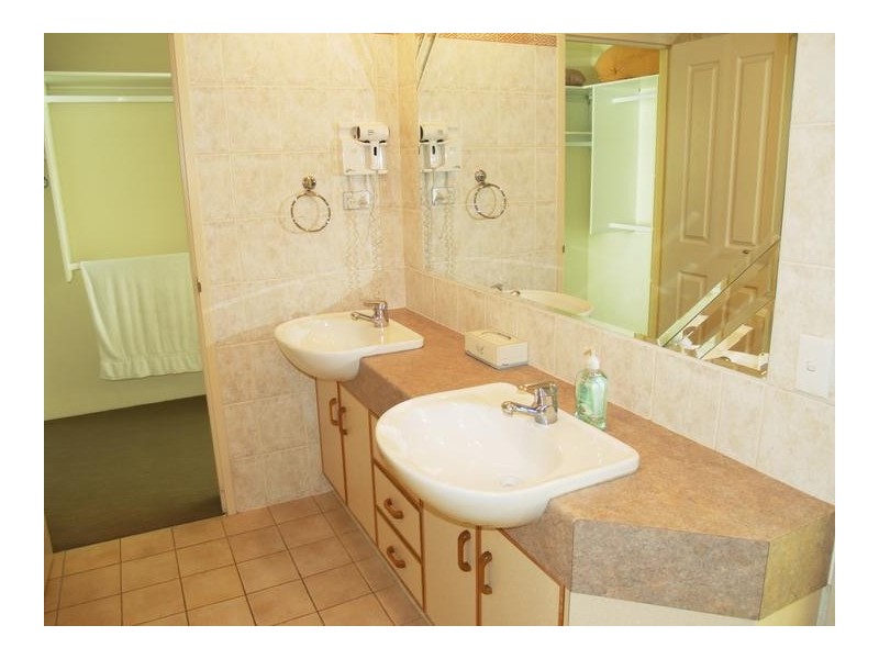 3400 Surfers Paradise Boulevard ‘Sun City Resort’, Surfers Paradise QLD 4217