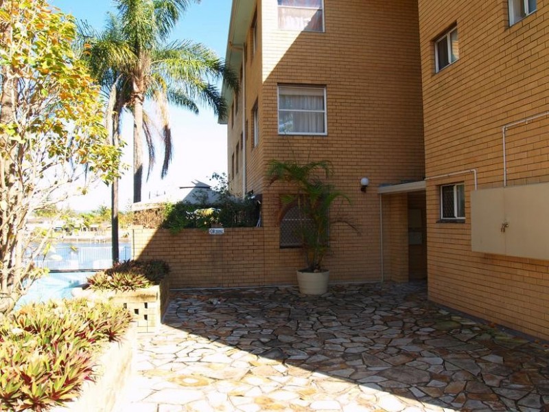 2936 Gold Coast Highway ‘Kahana’, Surfers Paradise QLD 4217