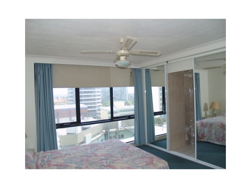 30 Laycock Street ‘Agean’, Surfers Paradise QLD 4217