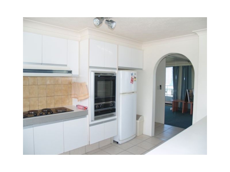 30 Laycock Street ‘Agean’, Surfers Paradise QLD 4217