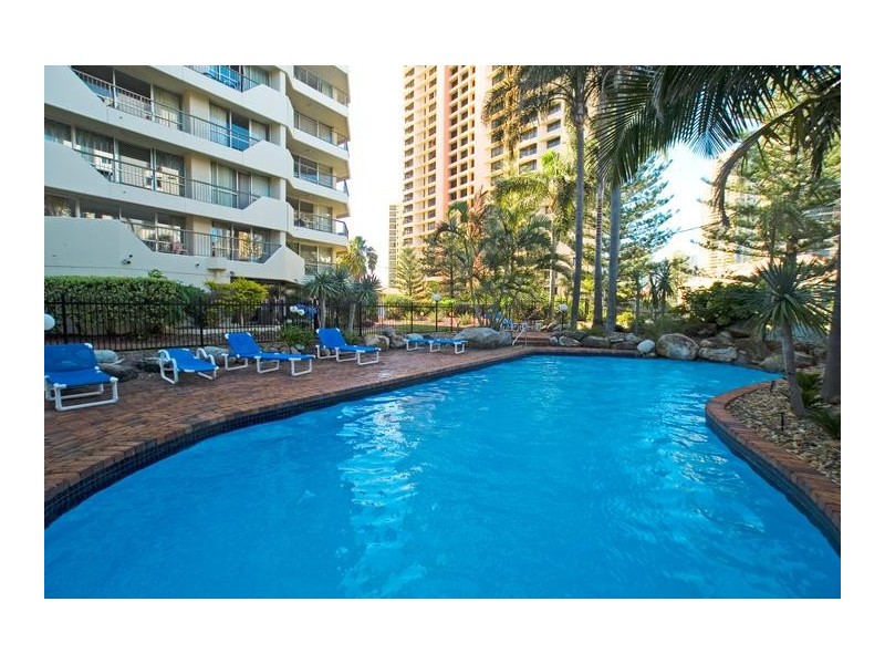 12 Enderley Avenue ‘Baronnet’, Surfers Paradise QLD 4217