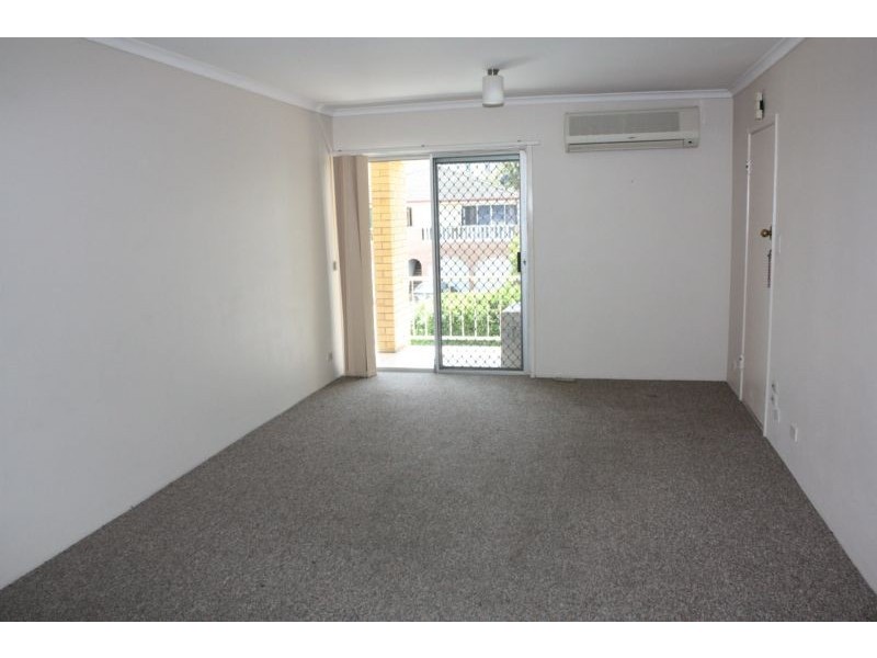 10 Sunrise Boulevard ‘Sunrise Chalet’, Surfers Paradise QLD 4217