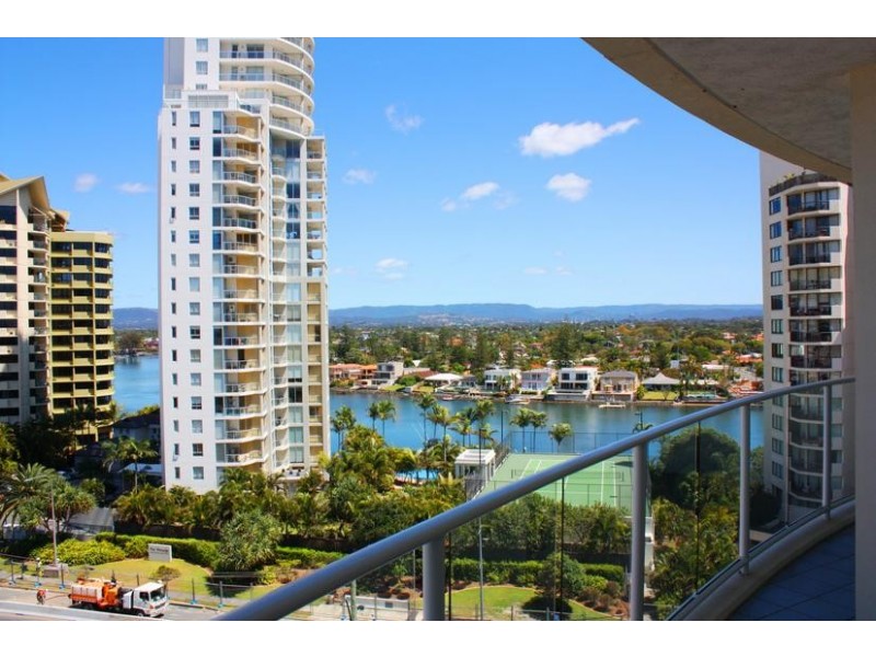 18 Fern Street ‘Wings Residential Resort & Spa’, Surfers Paradise QLD 4217
