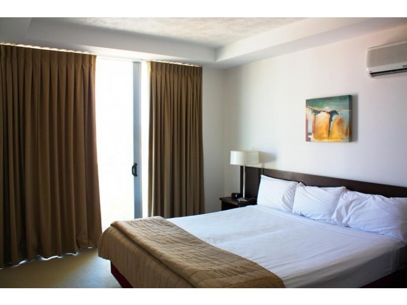 18 Fern Street ‘Wings Residential Resort & Spa’, Surfers Paradise QLD 4217