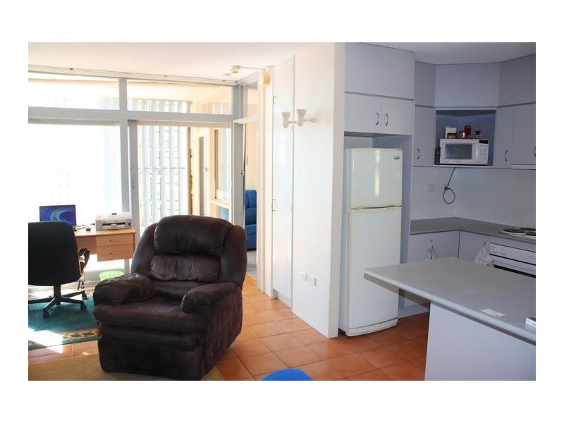 34 Hanlan Street ‘Kinkabool’, Surfers Paradise QLD 4217