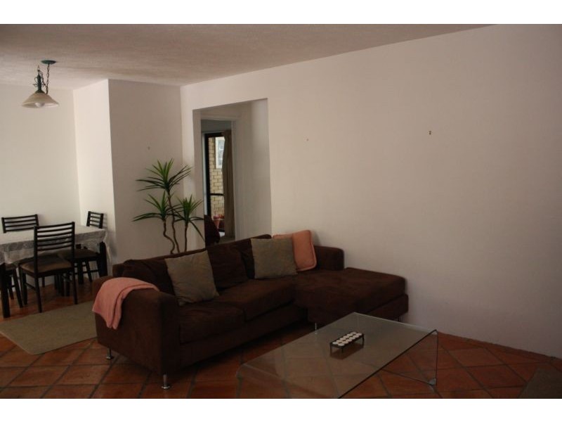 33 Monaco Street, Surfers Paradise QLD 4217