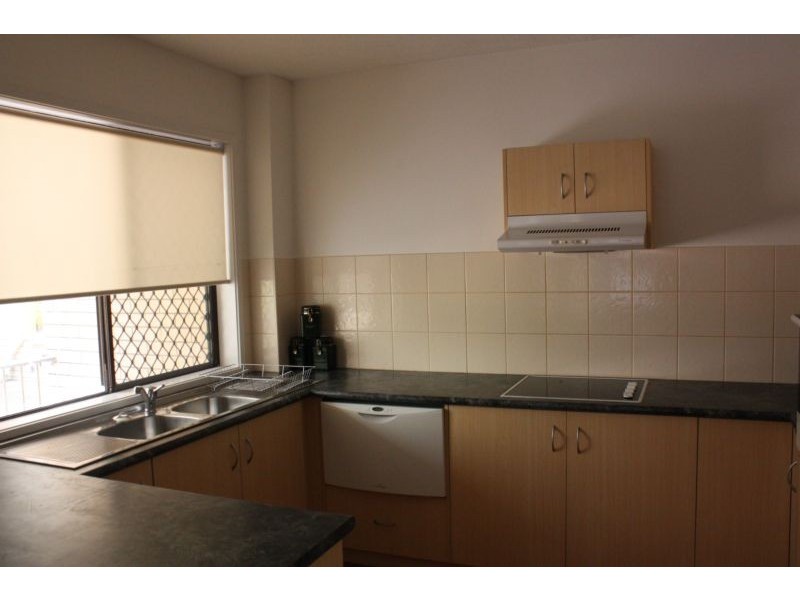 33 Monaco Street, Surfers Paradise QLD 4217