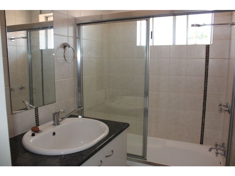 49 Brighton Street, Biggera Waters QLD 4216