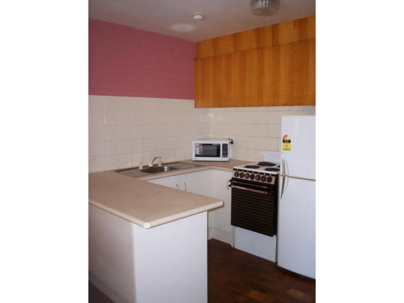 25 Old Burleigh Road ‘Surf Spray Court’, Broadbeach QLD 4218