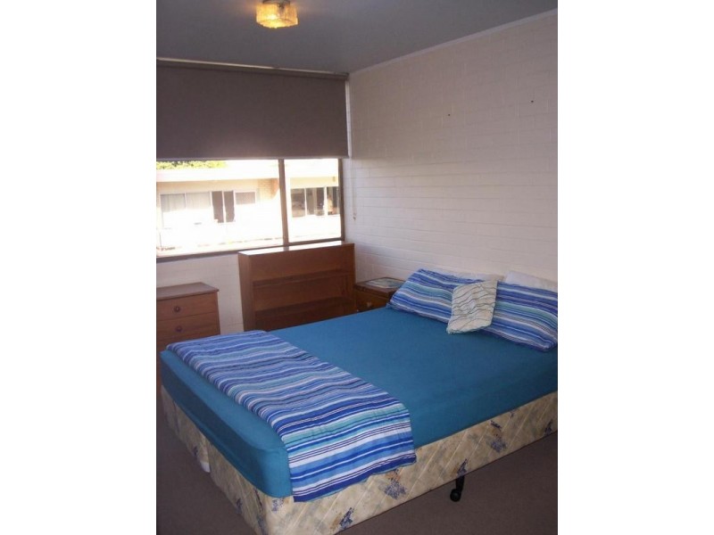 25 Old Burleigh Road ‘Surf Spray Court’, Broadbeach QLD 4218