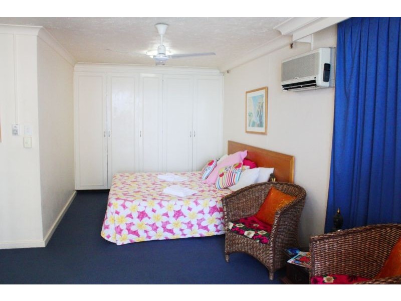 18 Hanlan Street ‘ Beachcomber’, Surfers Paradise QLD 4217