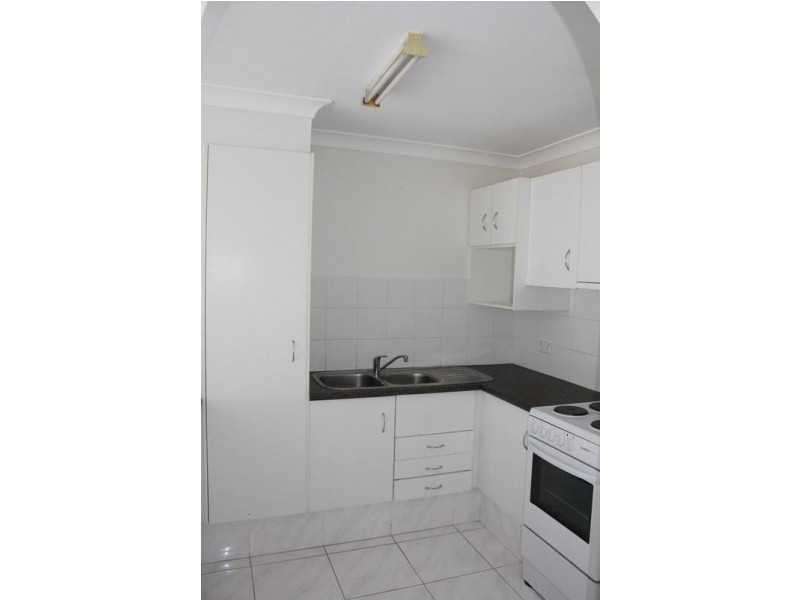 86 Lawrence Drive, Nerang QLD 4211
