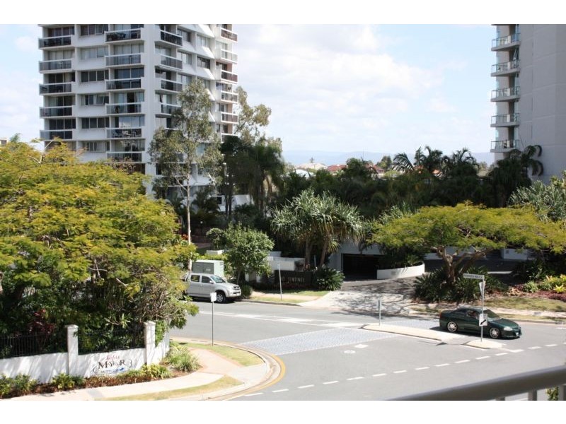 33 Cypress Avenue ‘Cypress Court’, Surfers Paradise QLD 4217