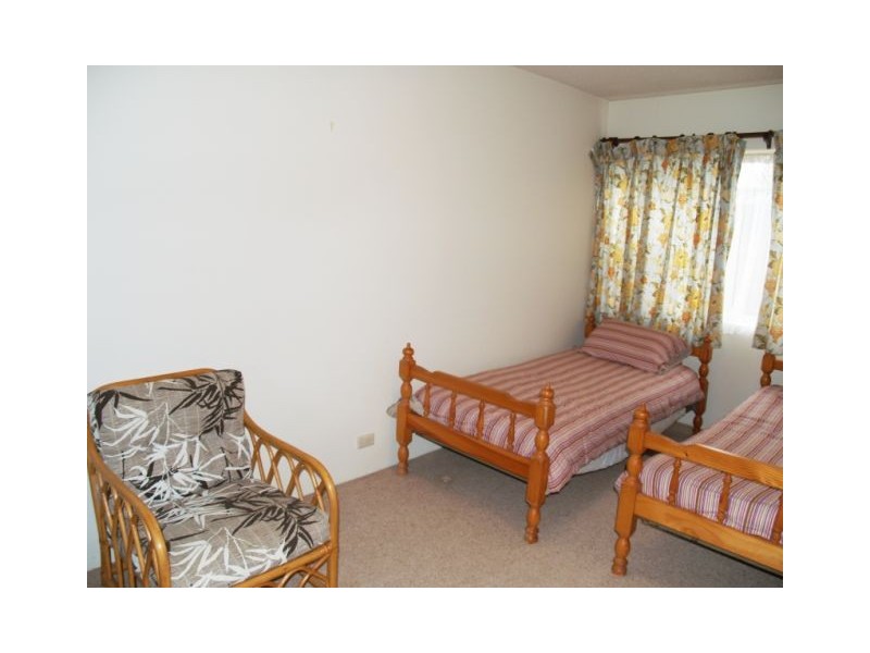 10 Sunrise Boulevard ‘Sunrise Chalet’, Surfers Paradise QLD 4217