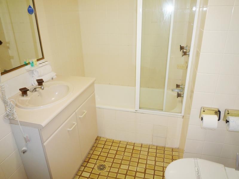 18 Hanlan Street ‘Beachcomber’, Surfers Paradise QLD 4217